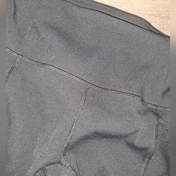 S RBX Ribbed ankle cropped legging CS - Picture 3 of 3